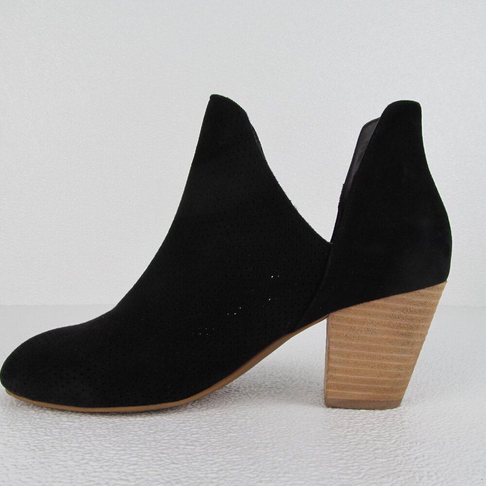 Cole Haan Ferd Ankle Booties Women's size 9